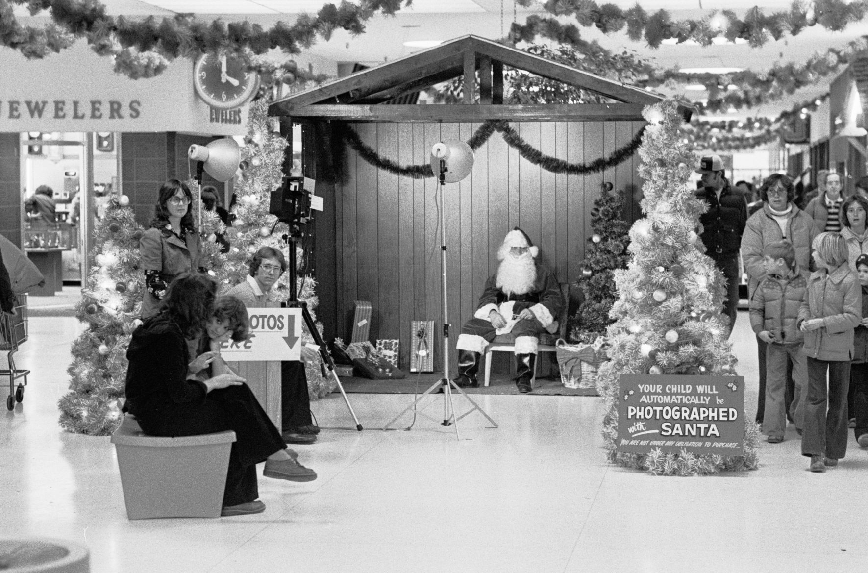 Santa at West Park Plaza, 1977